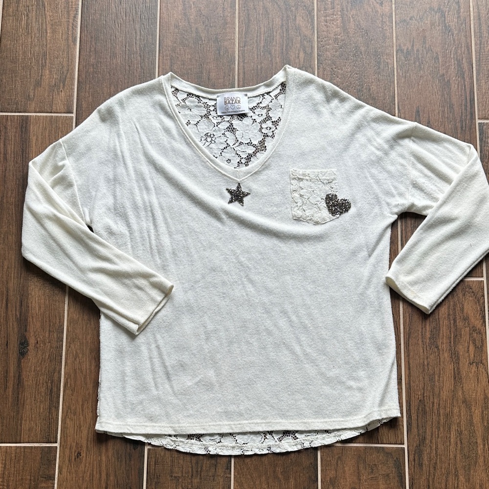 Brand Bazar Cream Lace Detail Women's lightweight embellished sweater one size